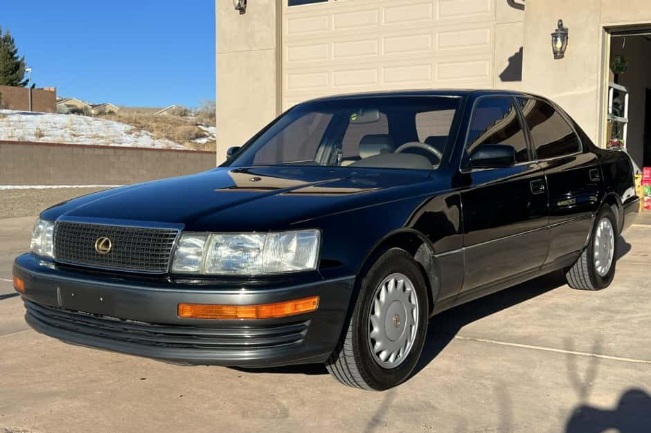 1992 Lexus LS Sedan sold for $11,250