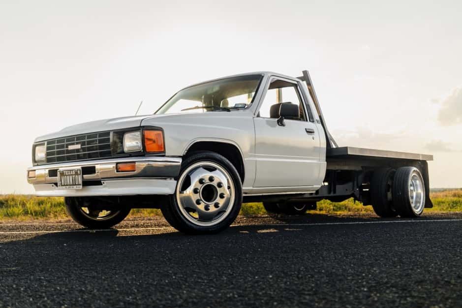 1988 Toyota Pickup (N50/N60/N70 1984-1988) sold for $5,875