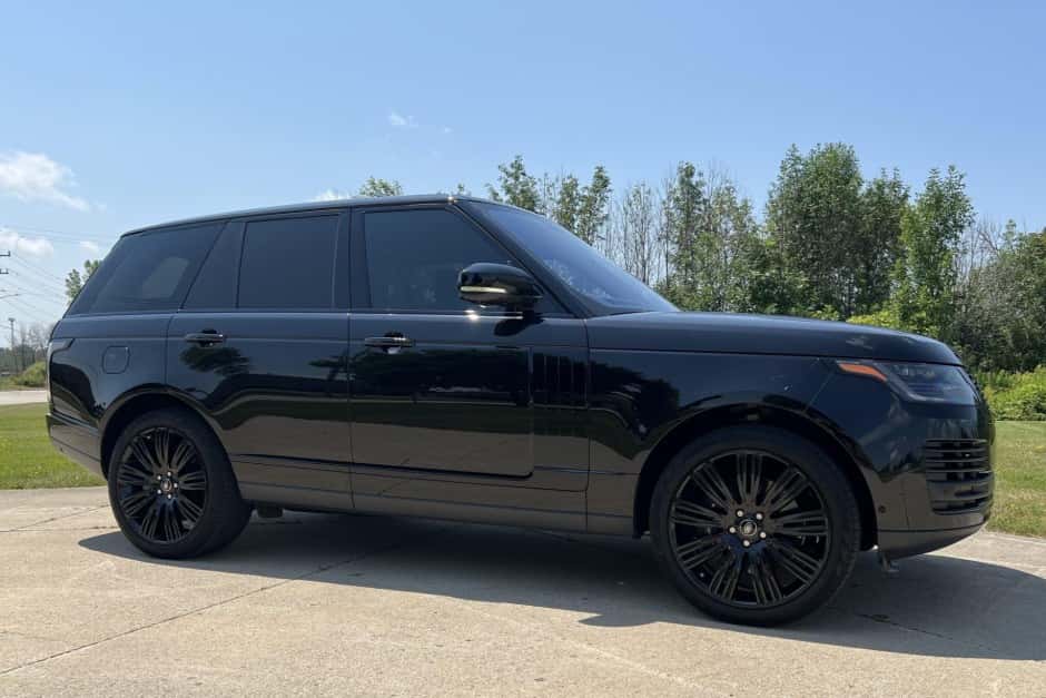 2022 Land Rover Range Rover L405 sold for $63,500