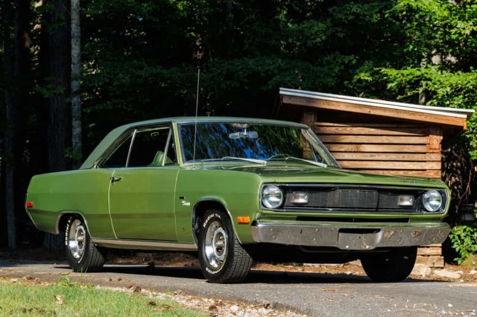 1972 Plymouth Valiant sold for $13,000