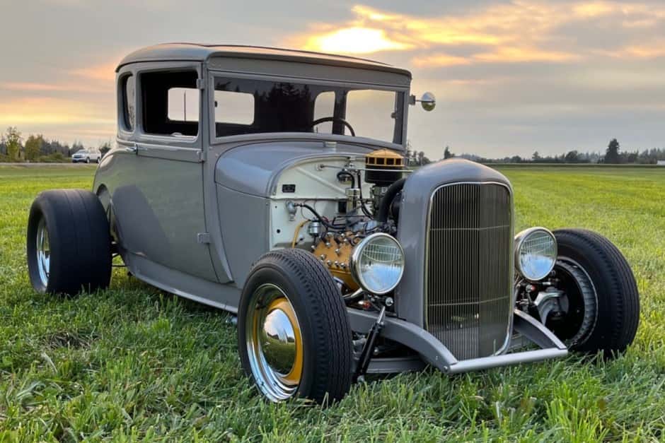 1929 Ford  sold for $27,100