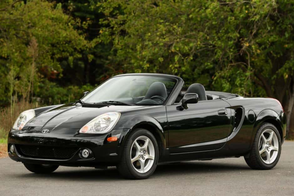 2004 Toyota W30 MR2 sold for $20,000