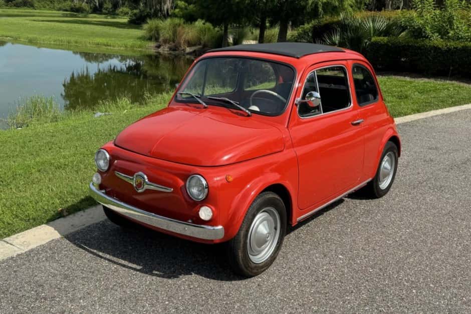 1972 Fiat Nuova 500 (1957-1975) sold for $11,911