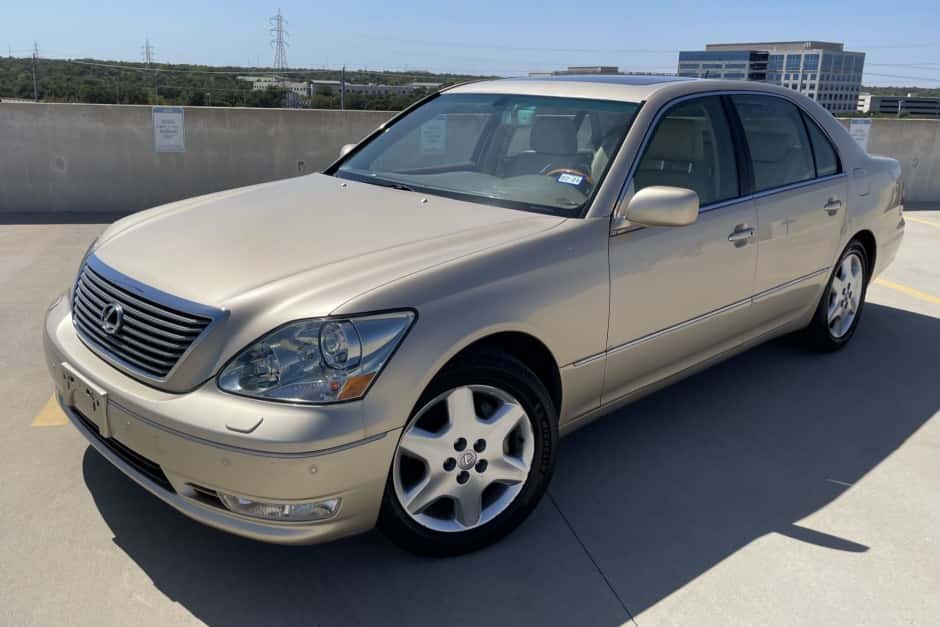 2004 Lexus LS Sedan sold for $13,000