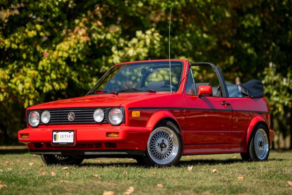 1992 Volkswagen Golf/Rabbit Cabriolet sold for $16,000