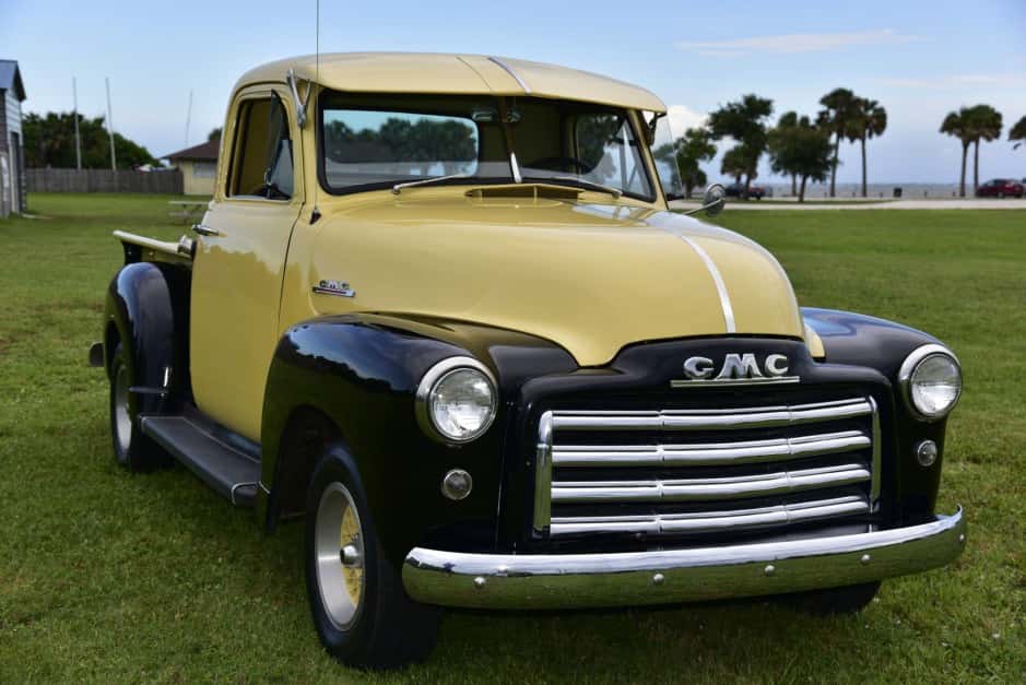 1952 GMC New Design Pickup (1947-1955) sold for $13,250