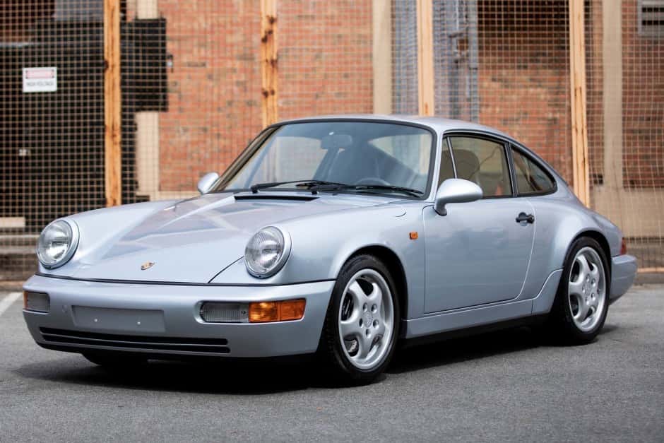 1992 Porsche 964 911 (Non-Turbo) sold for $190,000