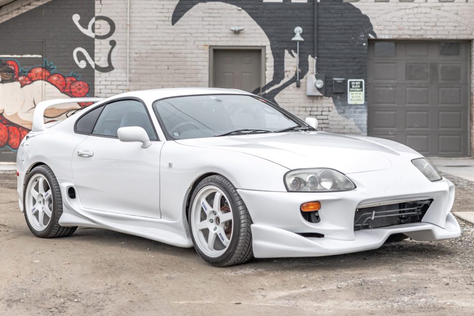 1995 Toyota Supra A80 (1993-2002) sold for $40,750