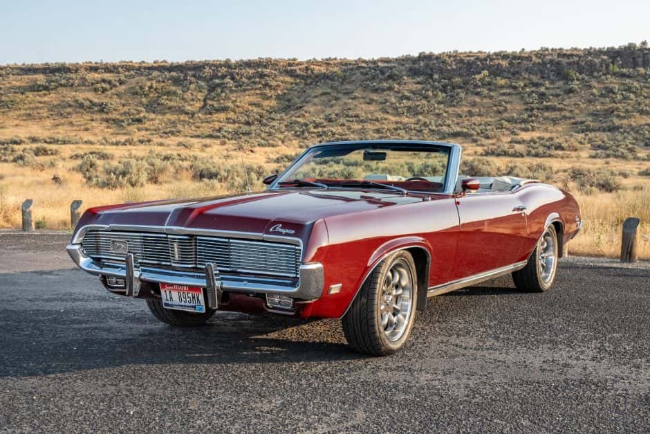 1969 Mercury Cougar sold for $21,000