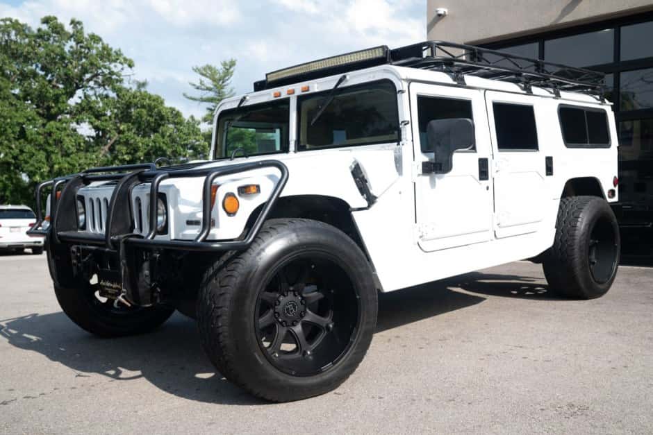 1999 Hummer H1 sold for $40,000