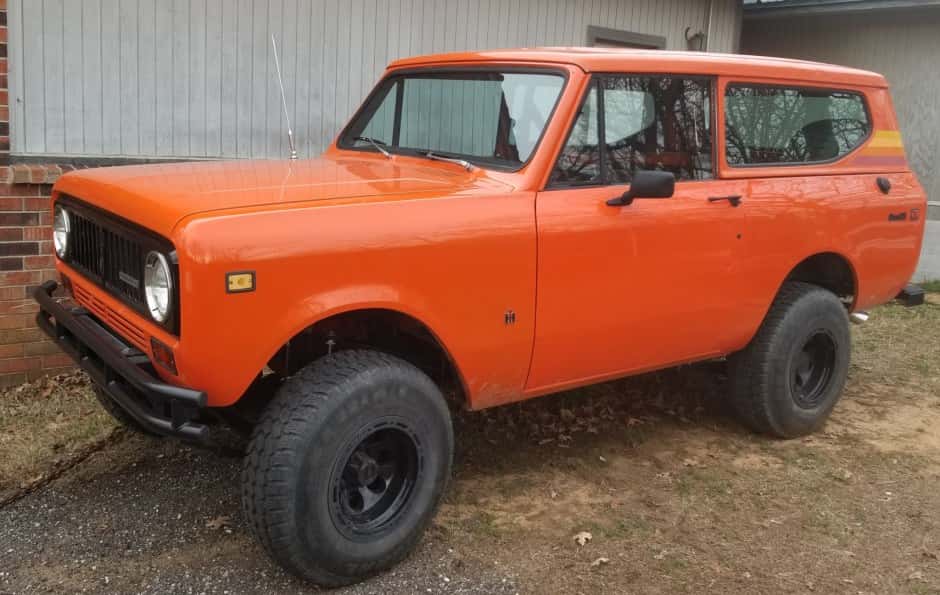 1973 International Harvester Scout sold for $11,500