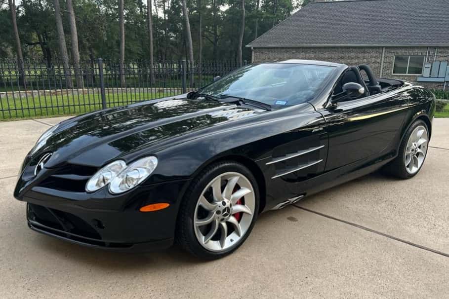 2008 Mercedes-Benz SLR McLaren sold for $304,000