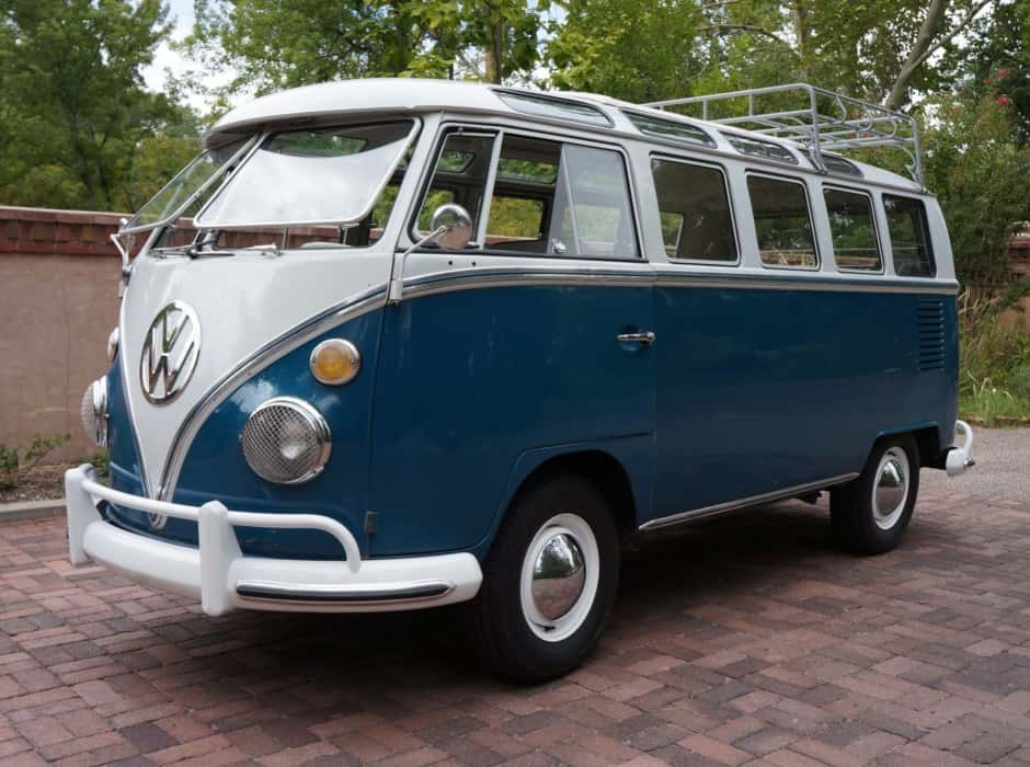 1967 Volkswagen Split-Window Bus sold for $60,000