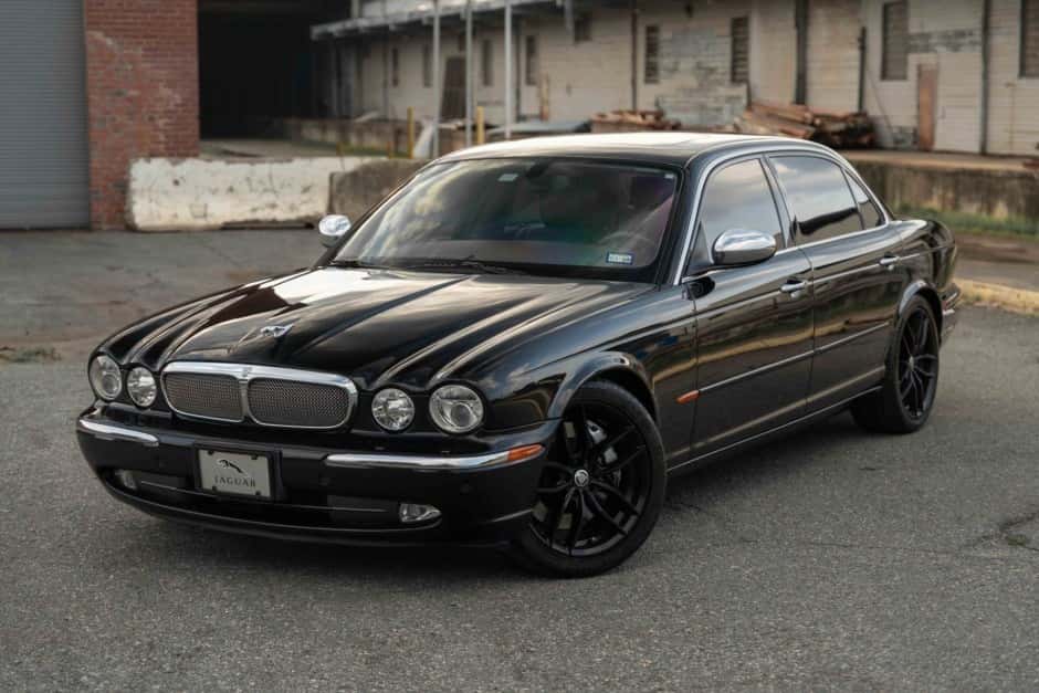 2005 Jaguar X350/X356/X358 XJ (2004-2009) sold for $15,251