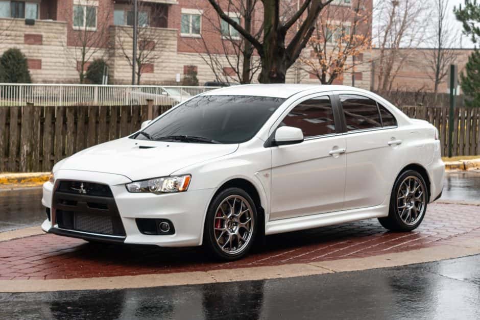 2013 Mitsubishi Lancer Evolution sold for $32,000