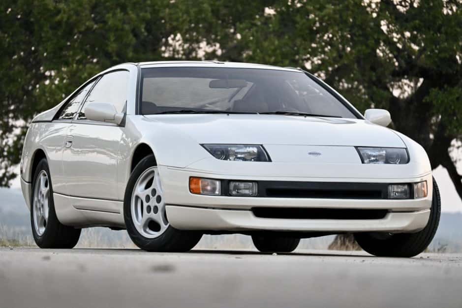1991 Nissan Z32 300ZX sold for $22,000