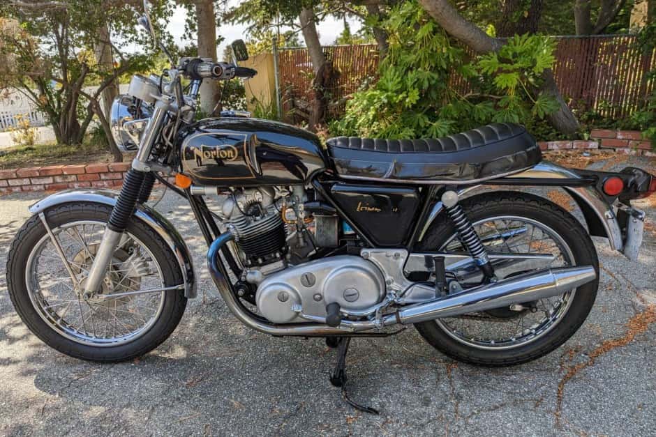 1972 Norton Commando sold for $6,600