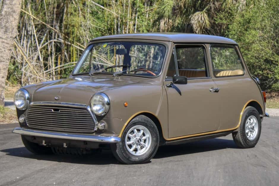 1971 Mini Mk III-Mk V sold for $11,453