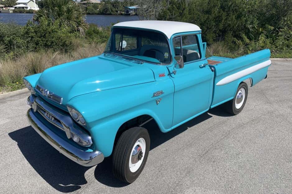 1958 GMC Blue Chip Pickup (1955-1959) sold for $30,000