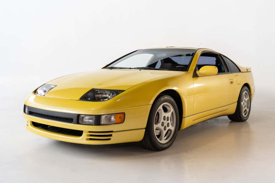 1990 Nissan Z32 300ZX sold for $35,750