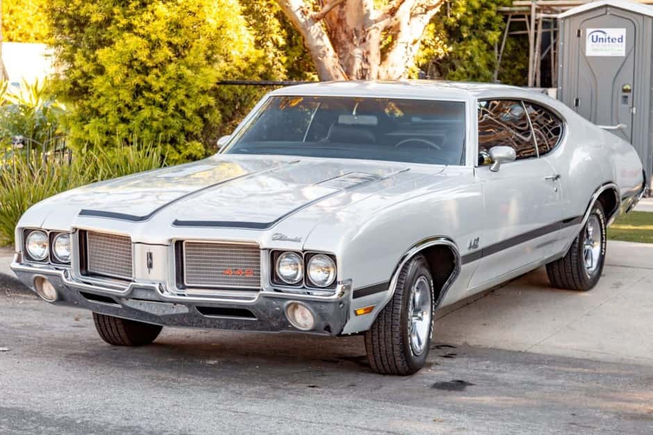 1972 Oldsmobile 442 sold for $42,000