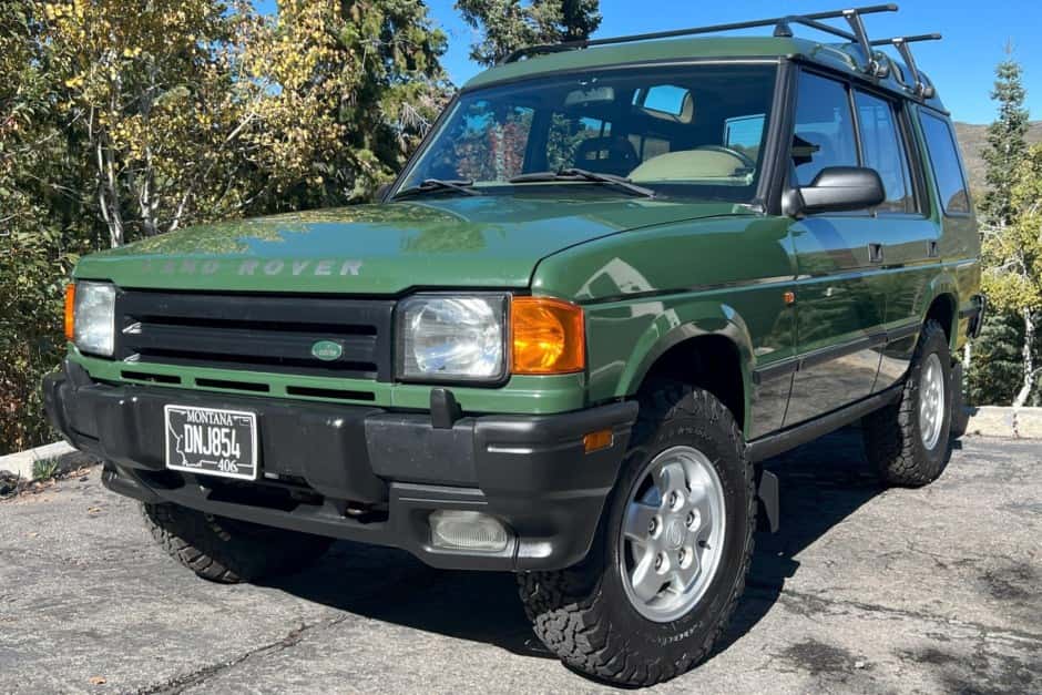 1995 Land Rover Discovery sold for $25,500