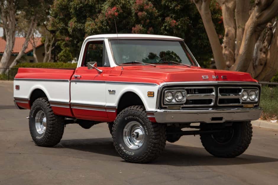 1972 GMC C/K 1967-1972 sold for $70,000
