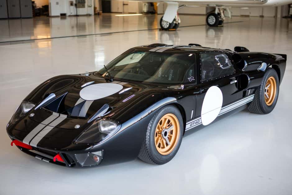 0 Ford GT40 Replica sold for $241,000