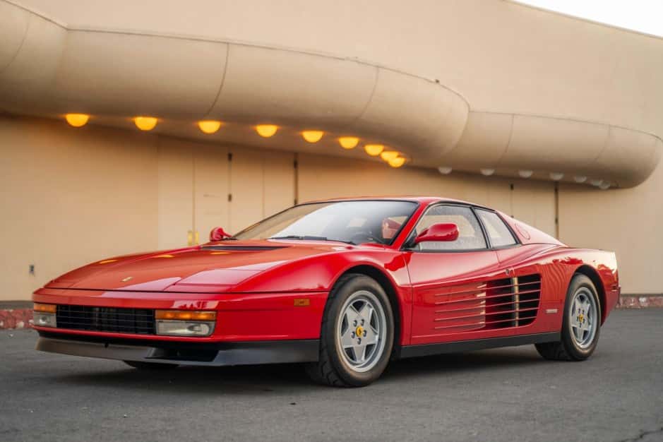 1990 Ferrari Testarossa sold for $140,000