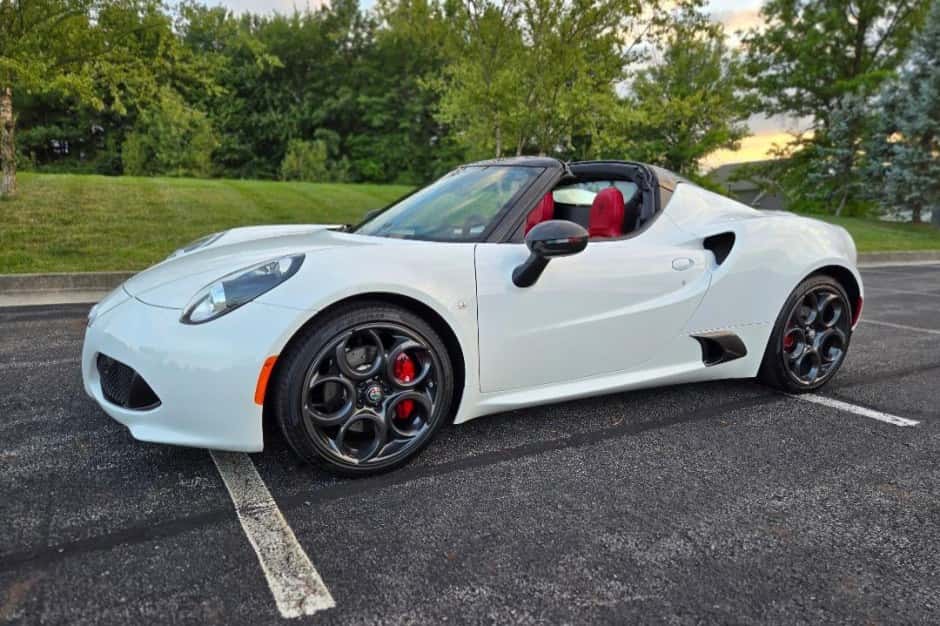 2020 Alfa Romeo 4C sold for $72,500