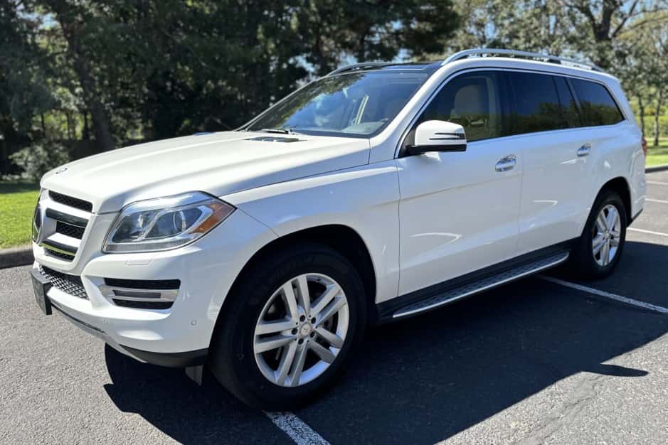 2015 Mercedes-Benz GL & GLS-Class sold for $19,300