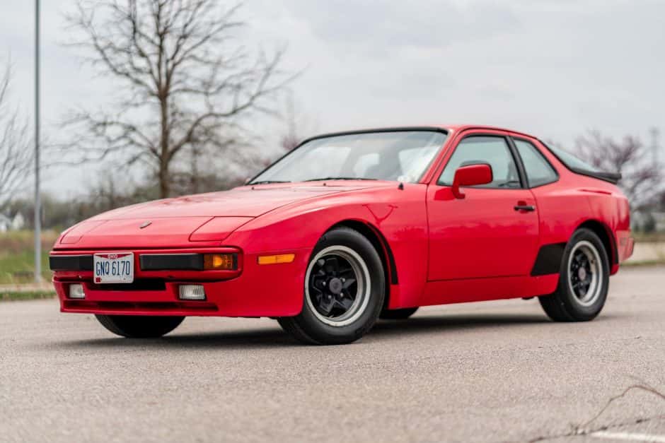 1984 Porsche 944 sold for $13,250