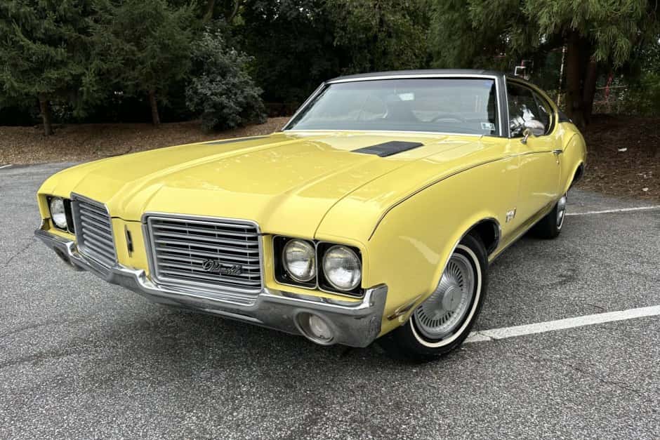 1972 Oldsmobile Cutlass sold for $19,500