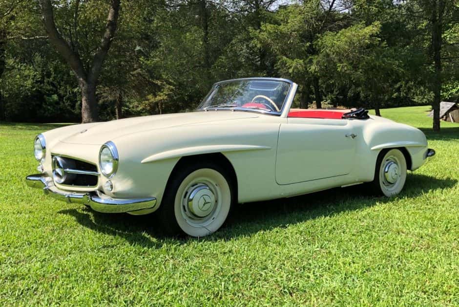 1955 Mercedes-Benz 190SL sold for $71,250