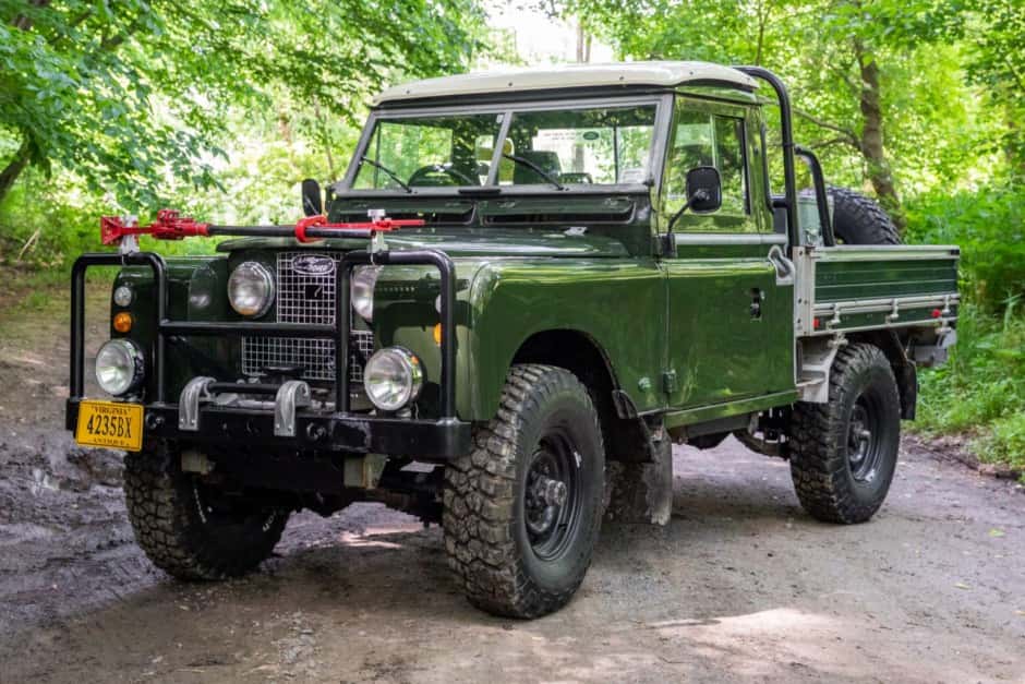 1958 Land Rover Series 109 sold for $24,000