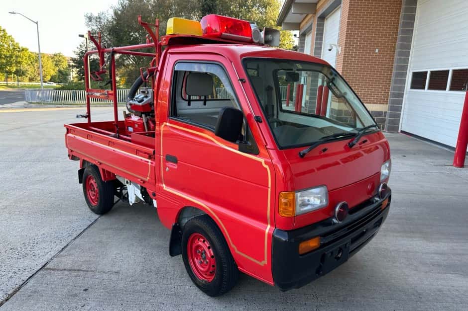 1998 Suzuki Carry sold for $9,600