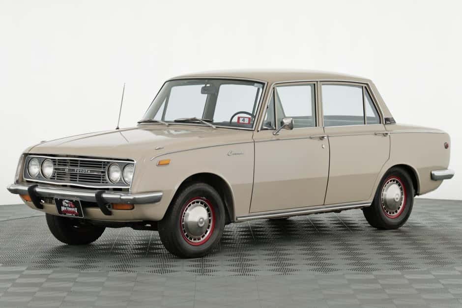 1968 Toyota Corona sold for $4,250
