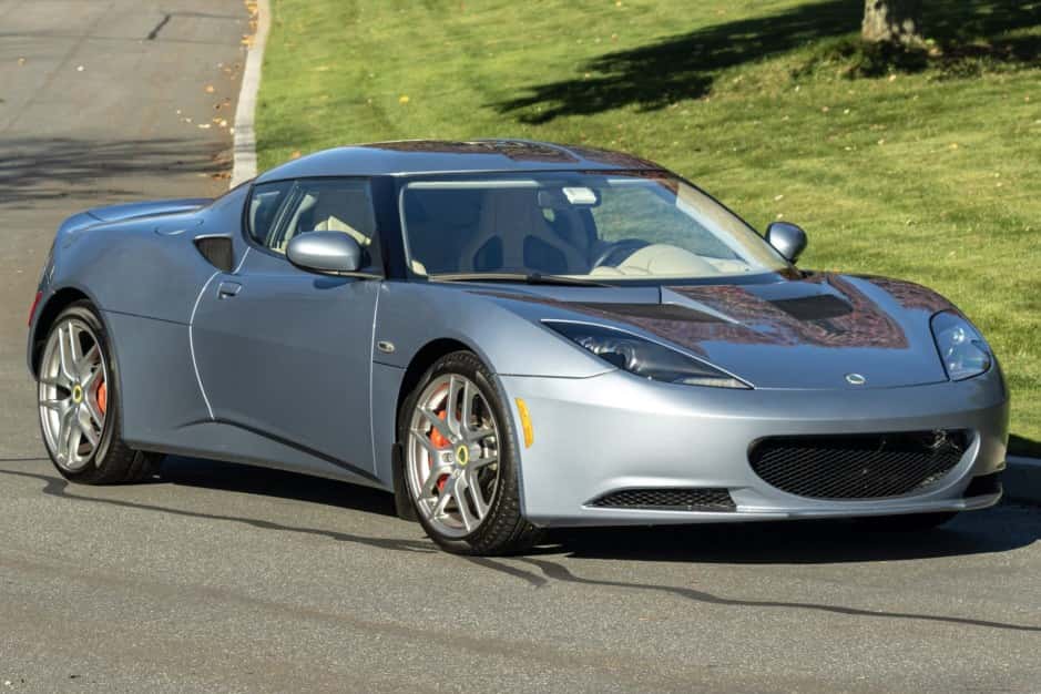 2012 Lotus Evora sold for $41,500