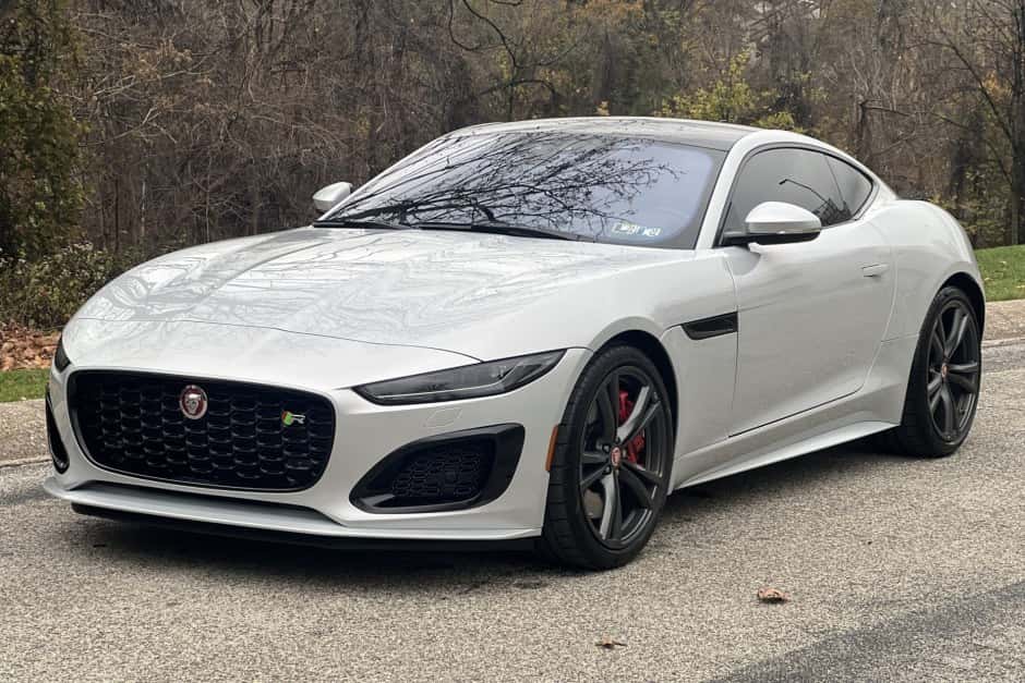 2022 Jaguar F-Type sold for $90,000