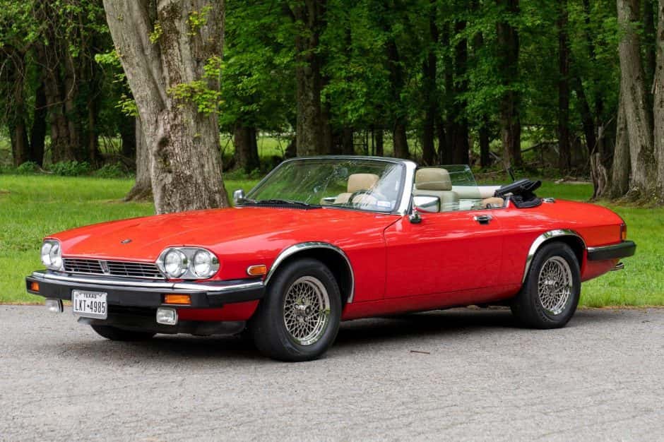 1990 Jaguar XJS sold for $14,250