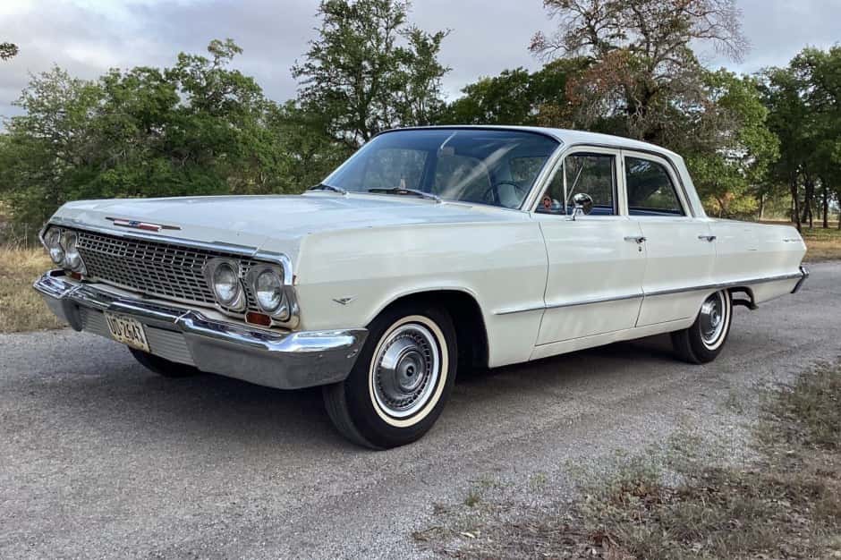1963 Chevrolet Bel Air sold for $8,500