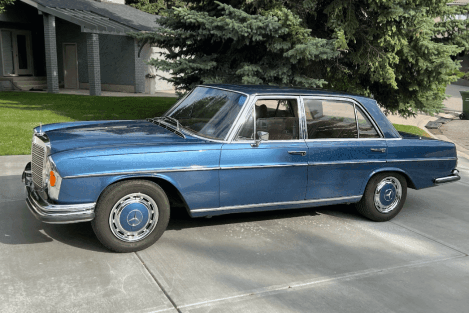 1969 Mercedes-Benz W108 & W109 sold for $20,000