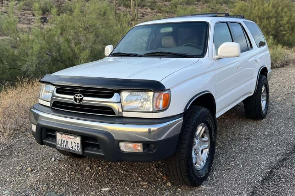 2001 Toyota 4Runner (N180) sold for $21,000