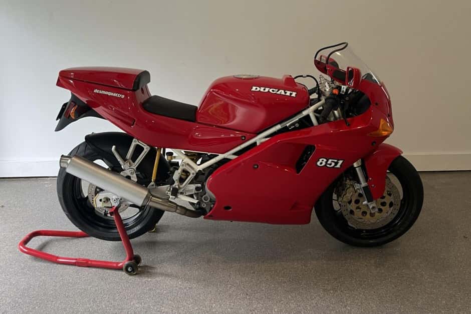 1992 Ducati 851 sold for $12,500