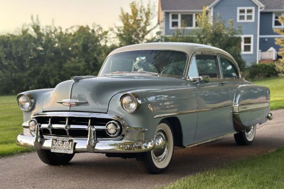 1953 Chevrolet Bel Air sold for $13,250