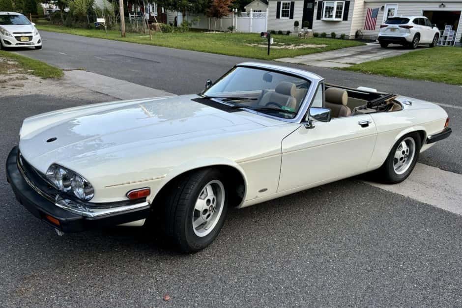 1988 Jaguar XJS sold for $8,150