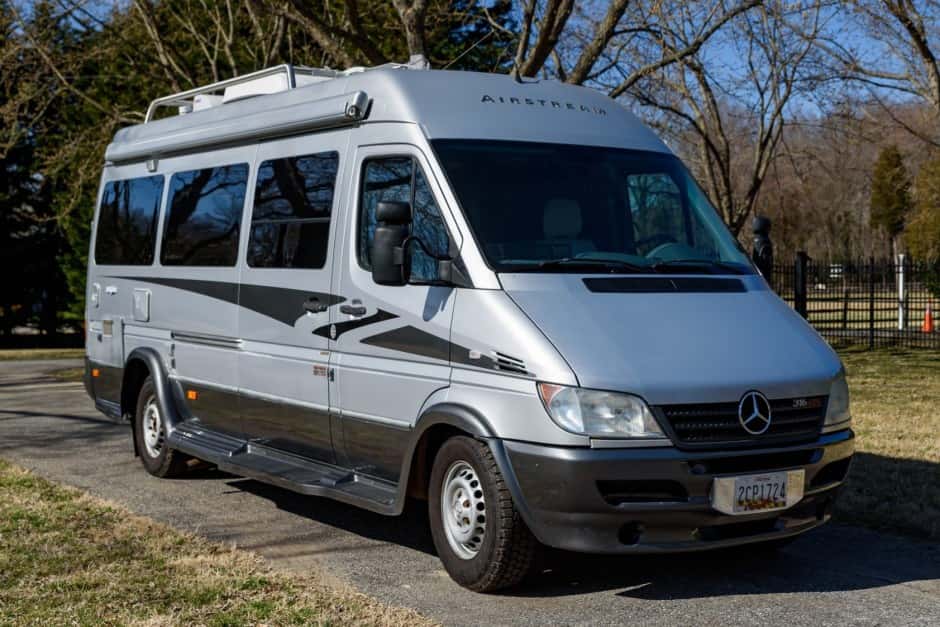 2004 Mercedes-Benz Sprinter sold for $45,125