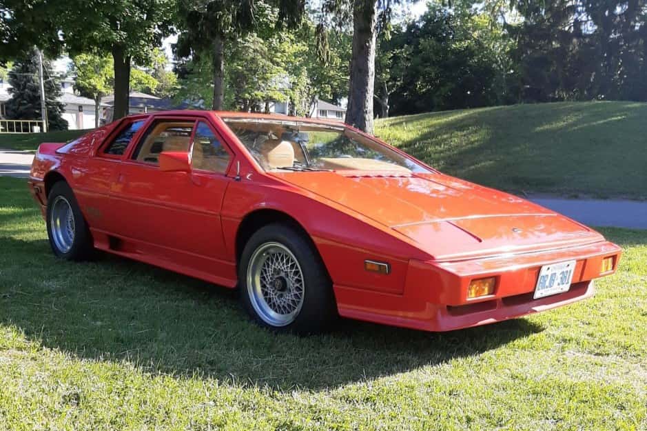 1985 Lotus Esprit sold for $15,500