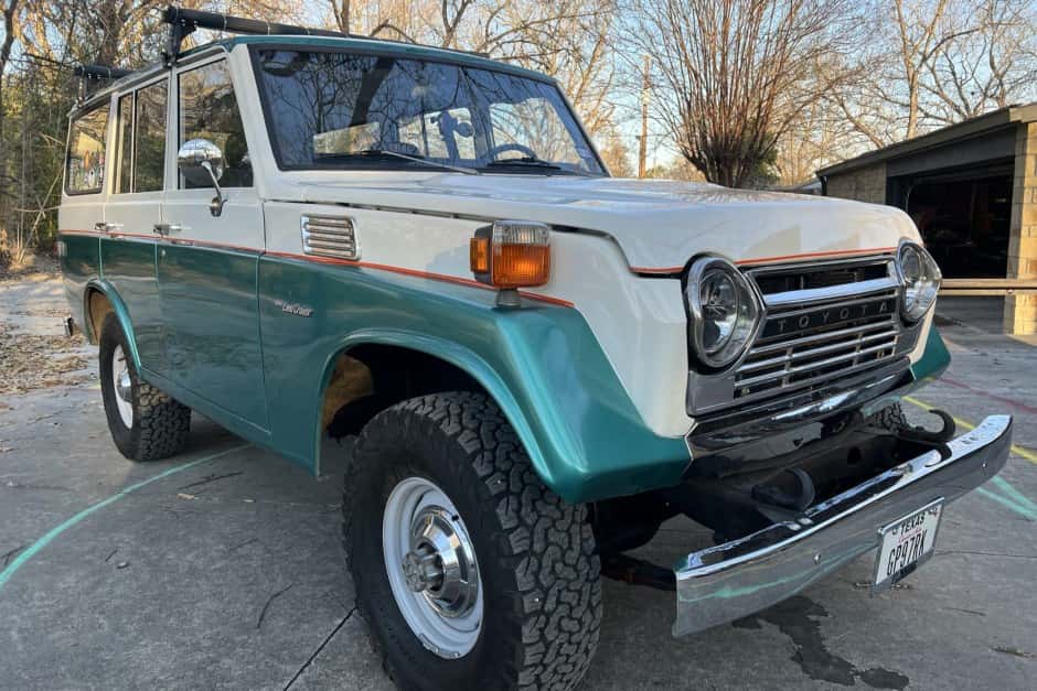 1978 Toyota Land Cruiser FJ55 sold for $62,000