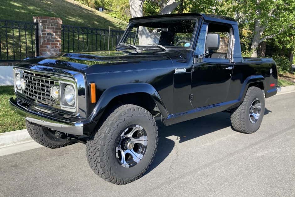 1973 Jeep Jeepster Commando sold for $26,750